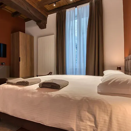 Le Torri Πανσιόν 4*